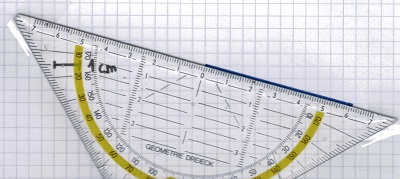 Längen und Strecken mit Geodreieck und Lineal messen Bild 2